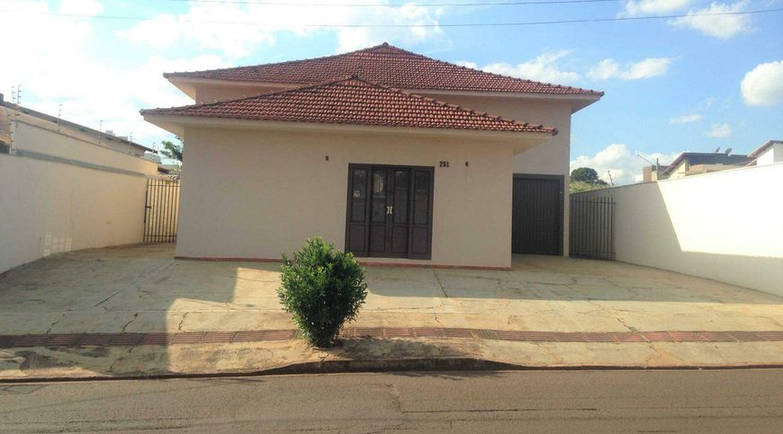 Imóvel Comercial na Vila do Polonês