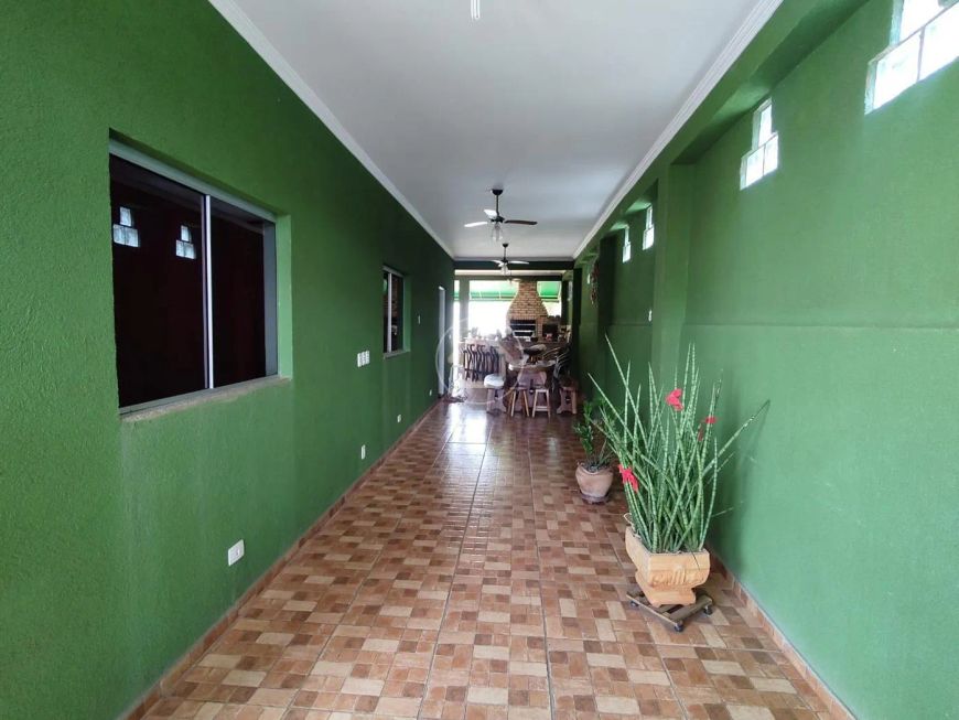 CASA DE ESQUINA PRÓXIMO AO TERMINAL GENERAL OSÓRIO