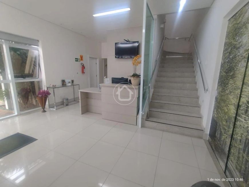 CLINICA MÉDICA COM 05 SALAS