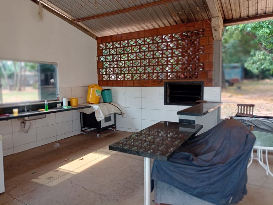 Fazenda/Sítio/Chácara para venda com 220 metros quadrados com 2 quartos