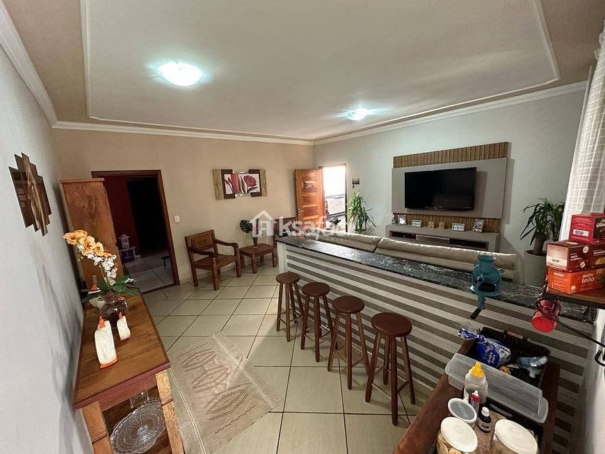 Oportunidade Única na Vila Marli: Seu Sonho de Casa se Torna Realidade!