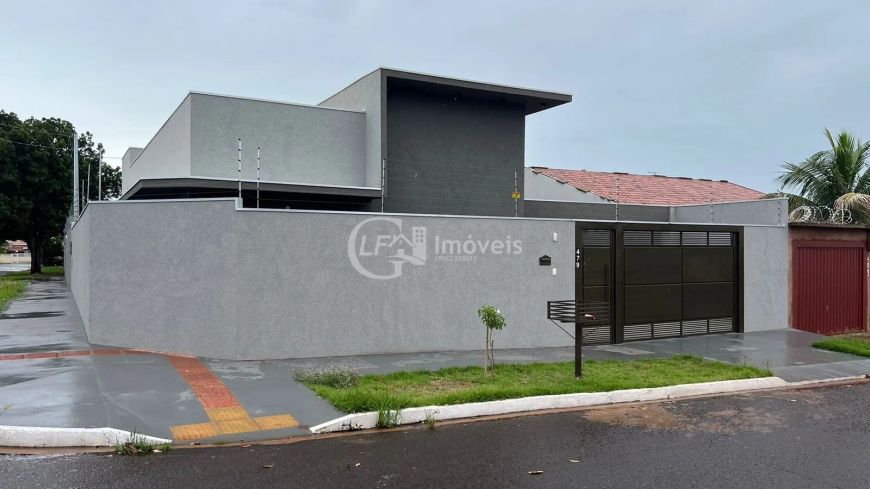 Imperdível oportunidade de adquirir casa com 3 quartos e suíte no Parque dos Novos Estados - Campo G