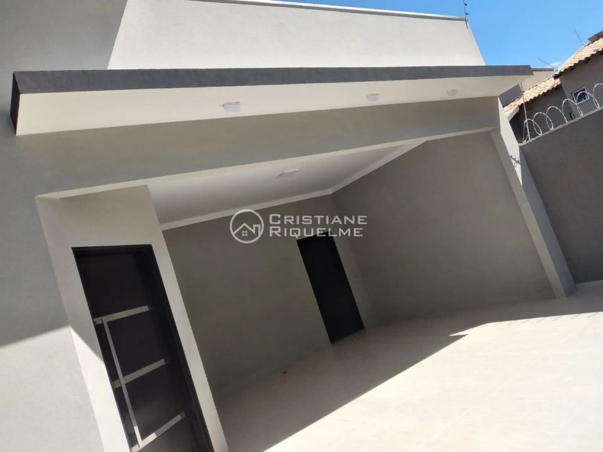 Lindíssima casa térrea à venda - 2 suítes - 1 quarto - Vila Morumbi, Campo Grande, MS
