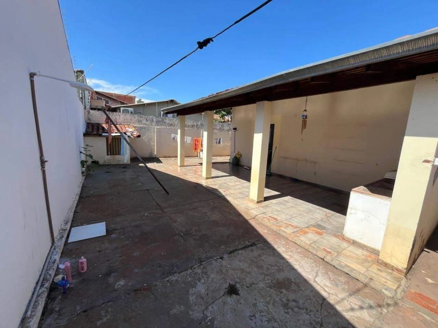 Casa Térrea à venda, 3 quartos, 1 suíte, Santa Fé - Campo Grande/MS