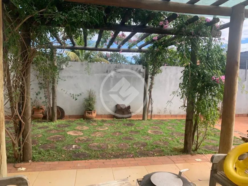 Casa 3 Quartos em Excelente Localização. codigo: 90228
