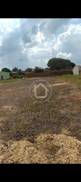 TERRENO COMERCIAL PRÓXIMO AO SHOPPING