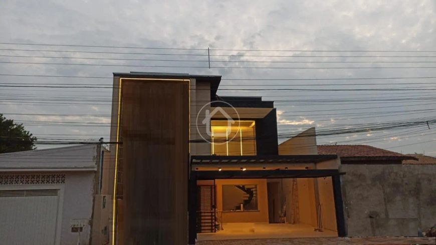 SOBRADO 4 SUITES NO PARQUE RESIDENCIAL UNIÃO