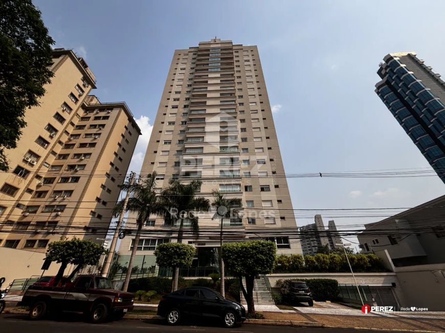 Apartamento no Edifício Tamoios