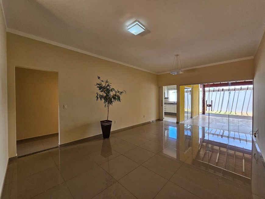 Casa Térrea à venda, 2 quartos, 1 suíte, 2 vagas, Recanto do Cerrado - Campo Grande/MS