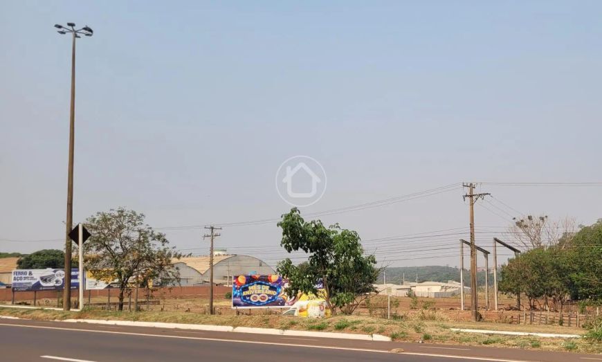 TERRENO PRÓXIMO AO SHOPPING BOSQUE DOS IPES