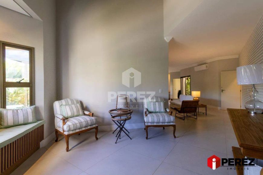 Casa térrea no Bairro Chácara Cachoeira