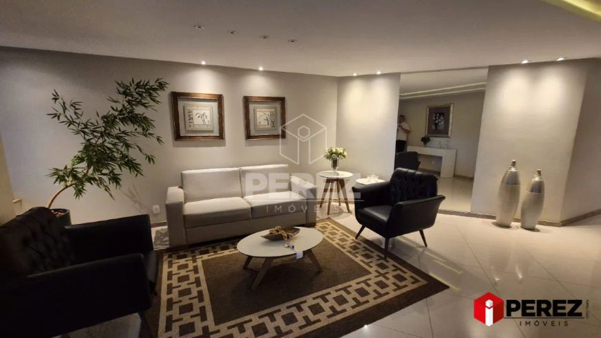 Apartamento no Bairro Monte Castelo.