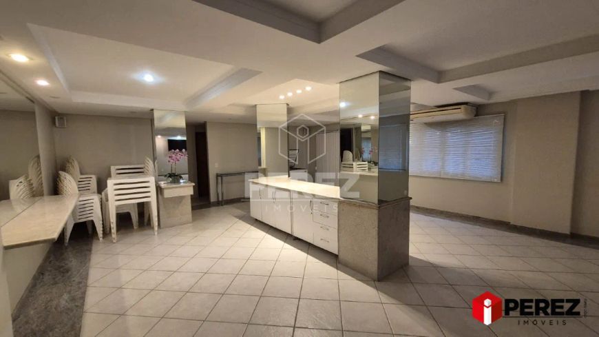 Apartamento no Bairro Monte Castelo.