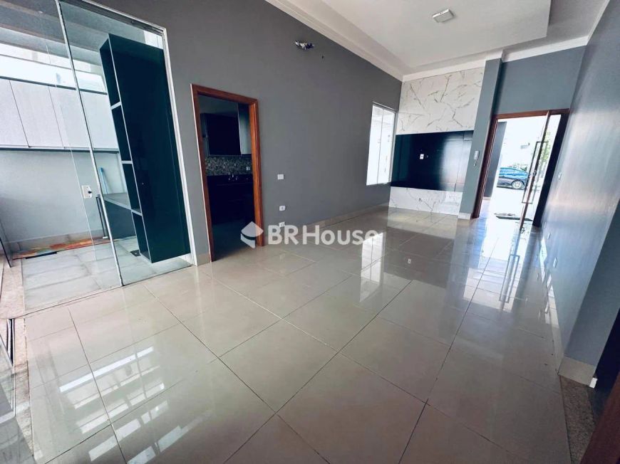 Vila Nossa Senhora das Graças | Casa de Condomínio 3 quartos, sendo 1 suite