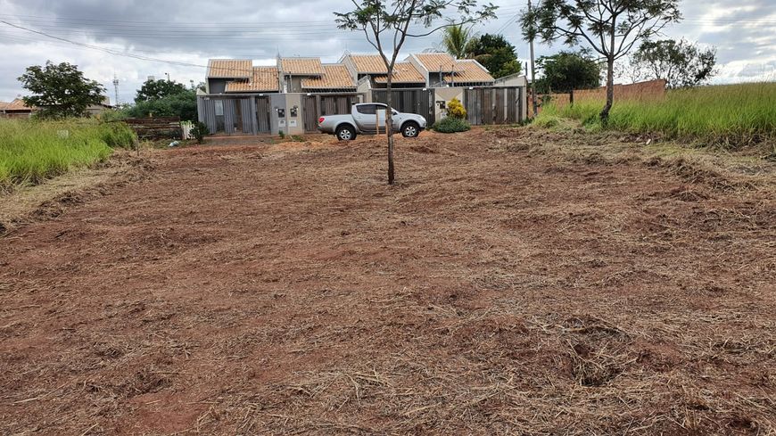 Lote/Terreno para venda possui 250 metros quadrados
