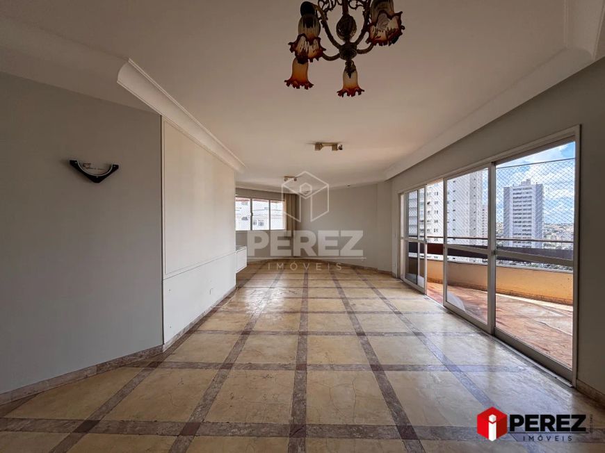 Apartamento no Edifício Monte Carlo