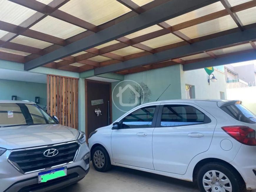 SOBRADO COM 03 DORMITÓRIOS NA VILA DO POLONÊS