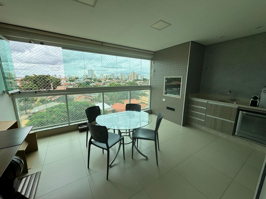 Apartamento para venda tem 230 metros quadrados com 2 quartos em Monte Castelo - Campo Grande - MS