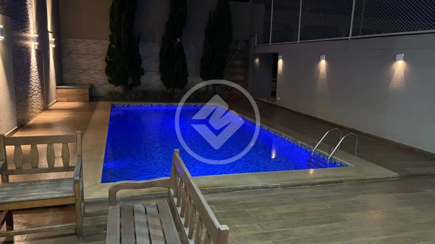 Sobrado com 04 suítes, disponível na Avenida das Primaveras codigo: 101398