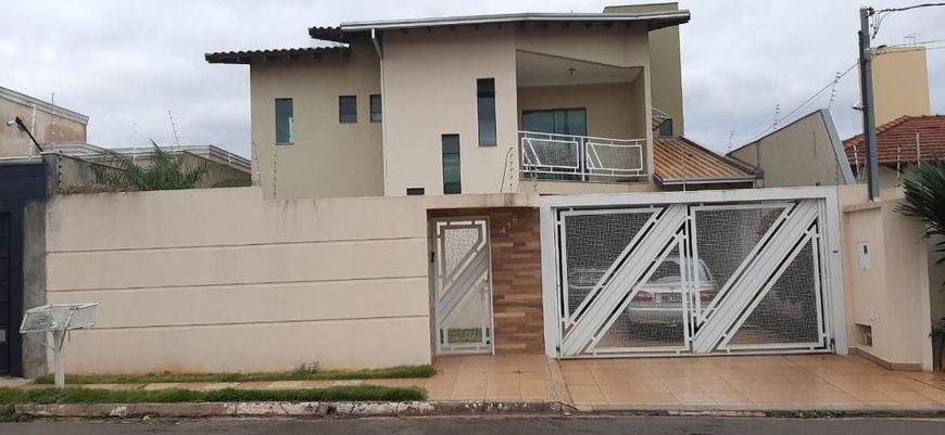 Campo Grande - Casa Padrão - Jardim TV Morena
