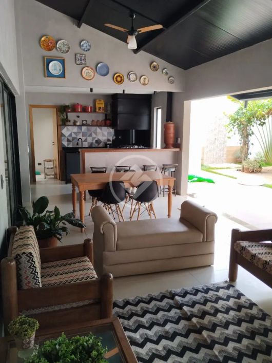 Casa em área nobre no Rita Vieira codigo: 99738