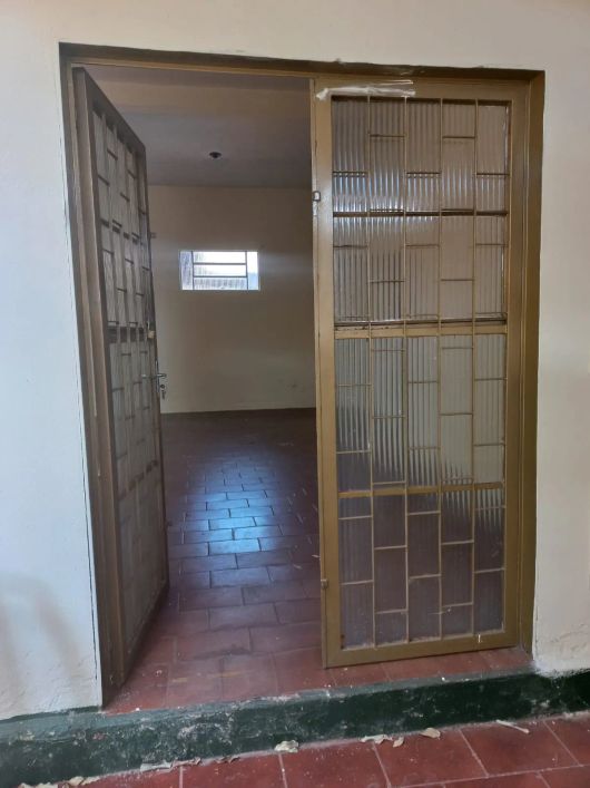 PREDIO RESIDENCIAL OU COMERCIAL - BAIRRO OCTÁVIO PÉCORA