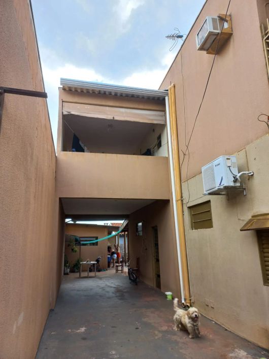 PREDIO RESIDENCIAL OU COMERCIAL - BAIRRO OCTÁVIO PÉCORA