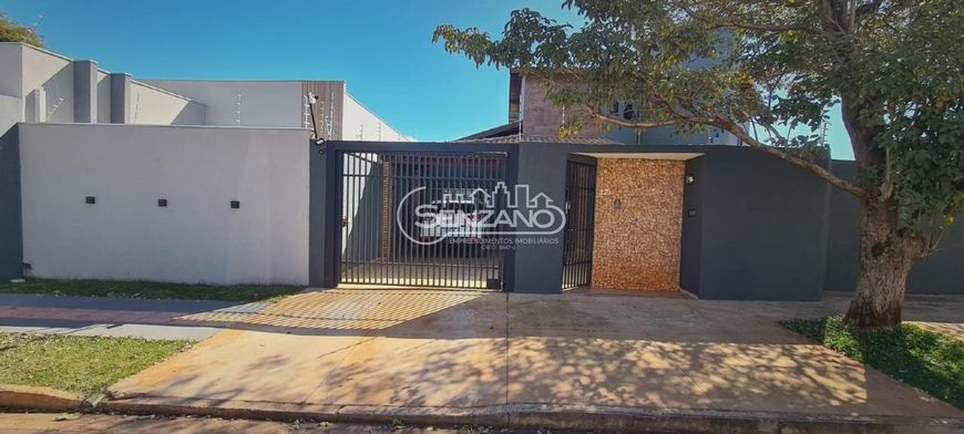 Sobrado Parque Residencial Rita Vieira - Campo Grande