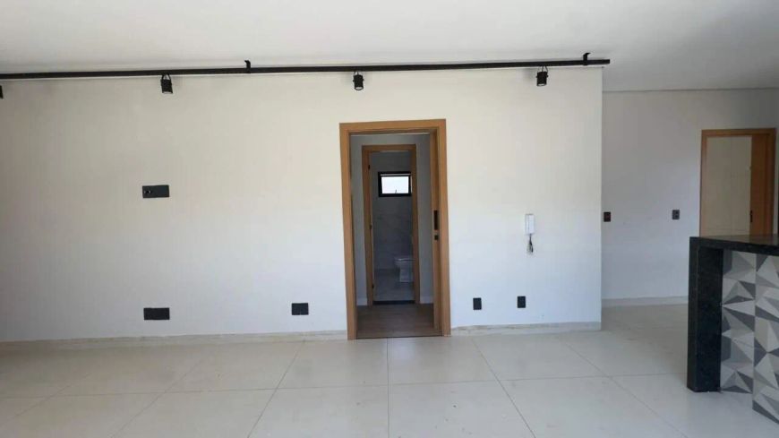 Casa Térrea à venda, 3 quartos, 1 vaga, São Francisco - Campo Grande/MS