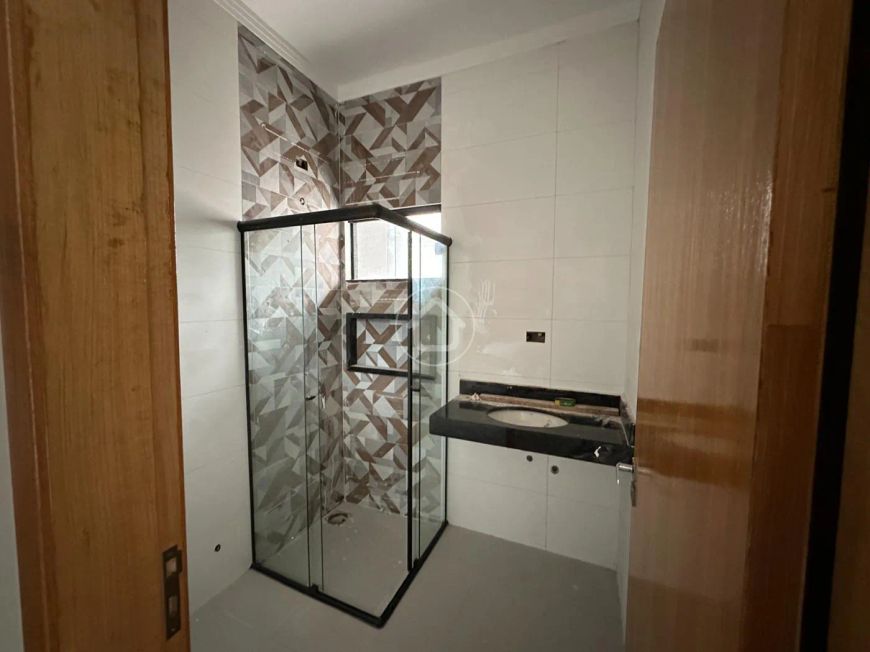 CASA COM 3 DORMITÓRIOS SENDO 1 SUITE