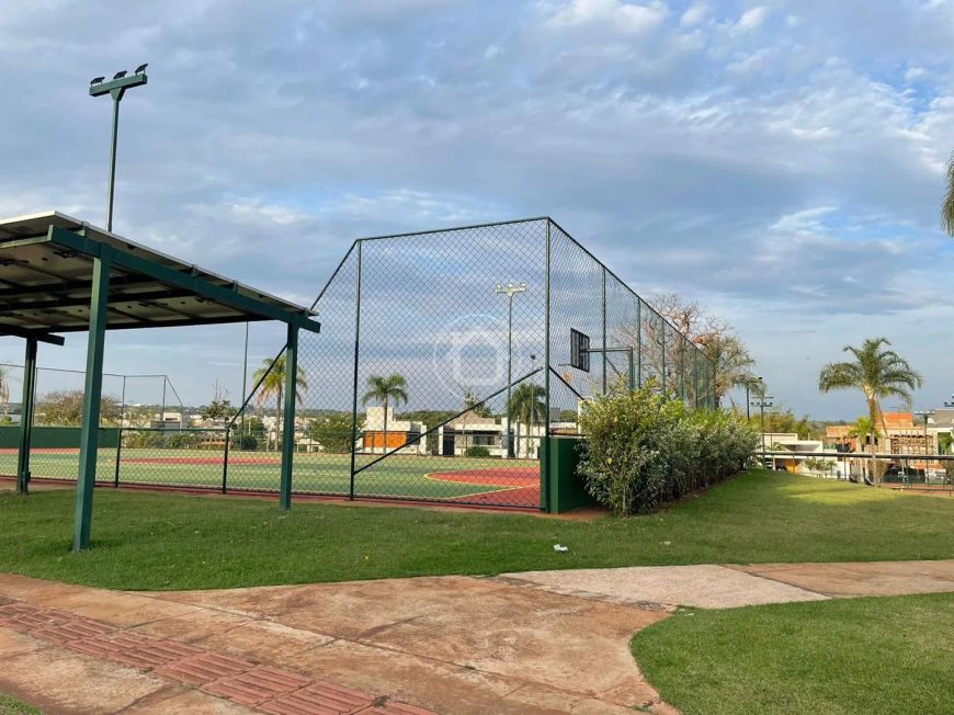 DAMHA 4 - TERRENO PRÓXIMO A ENTRADA DO CONDOMÍNIO