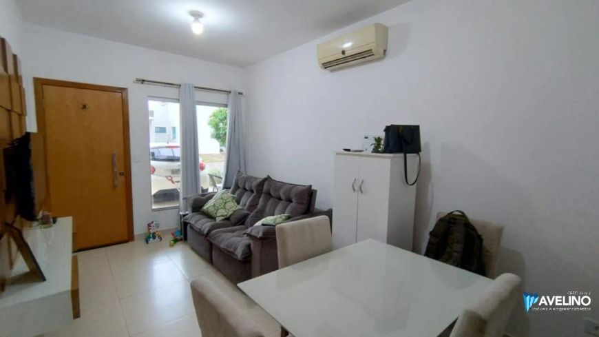Casa em condominio com 3 quartos e quintal