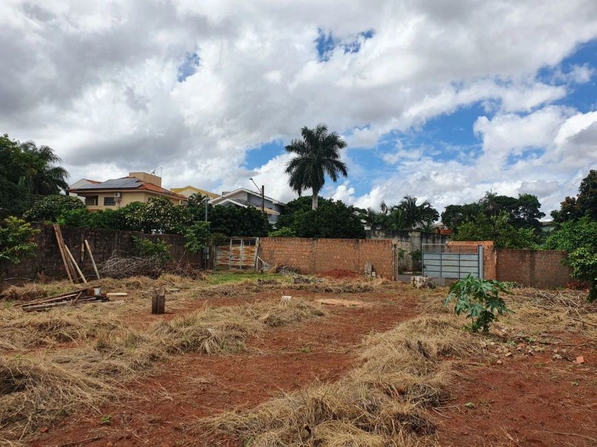 TERRENO A 800M DO SHOPPING CAMPO GRANDE