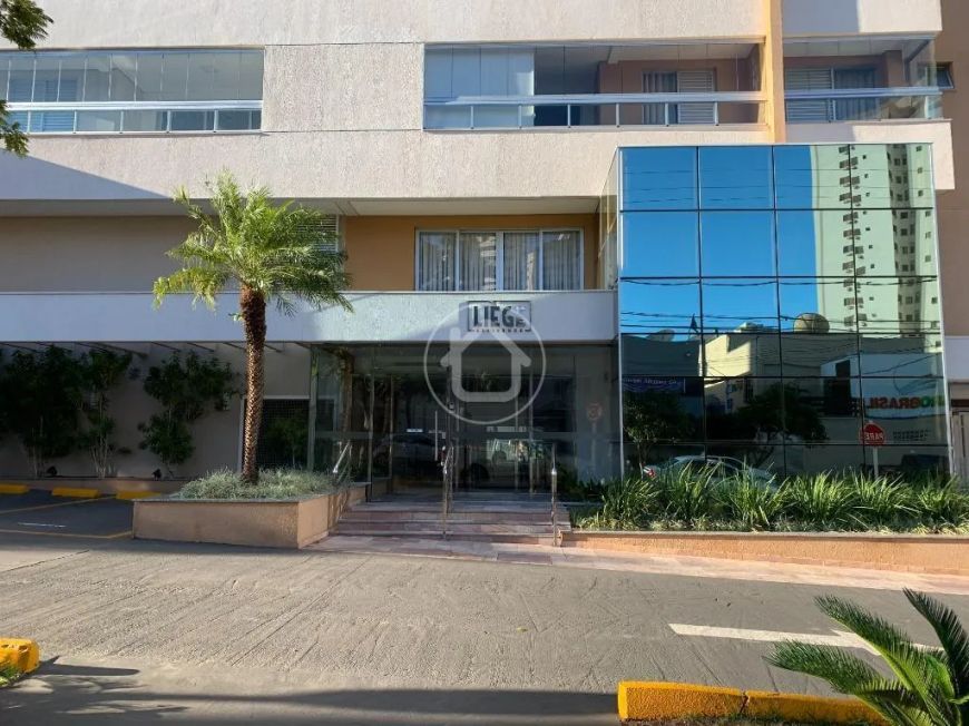 APARTAMENTO COM 01 SUÍTE E 02 DORMITÓRIOS