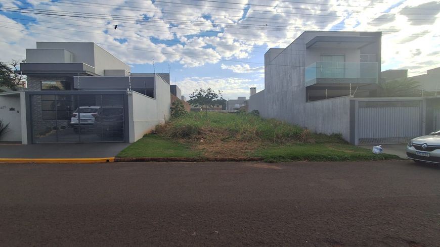 Terreno 368 mts no bairro Agua Limpa Park em ótima localização