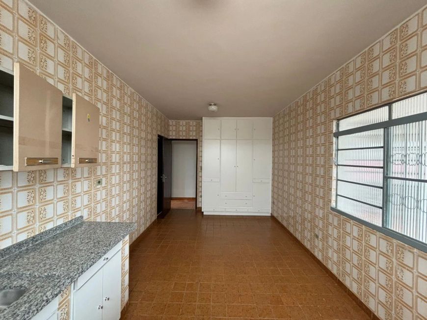 Imóvel Comercial e Residencial à Venda – Avenida Bandeirantes