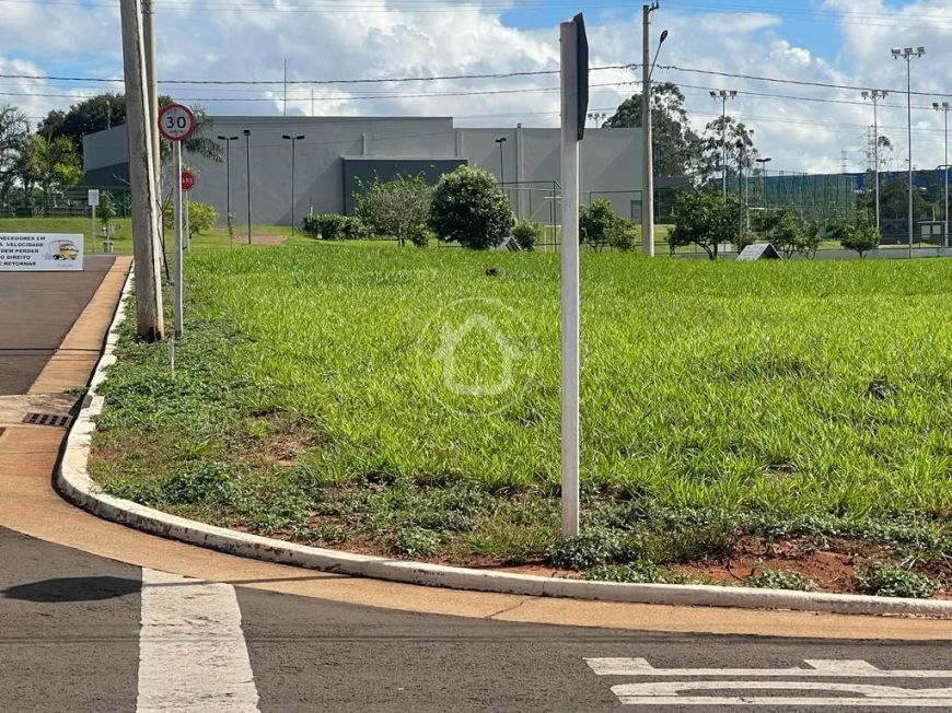 TERRENO 455 M² - CONDOMINIO SHALOM
