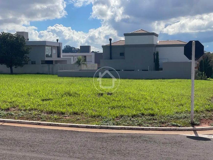 TERRENO 455 M² - CONDOMINIO SHALOM