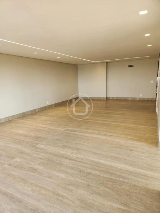 APARTAMENTO EM FRENTE AO SHOPPING CAMPO GRANDE