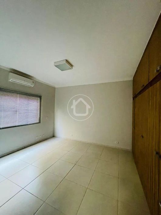 CASA/ESCRITORIO