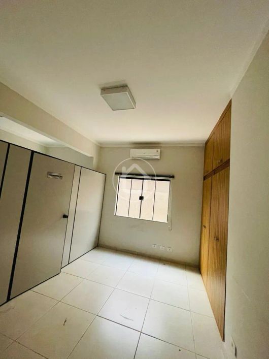 CASA/ESCRITORIO