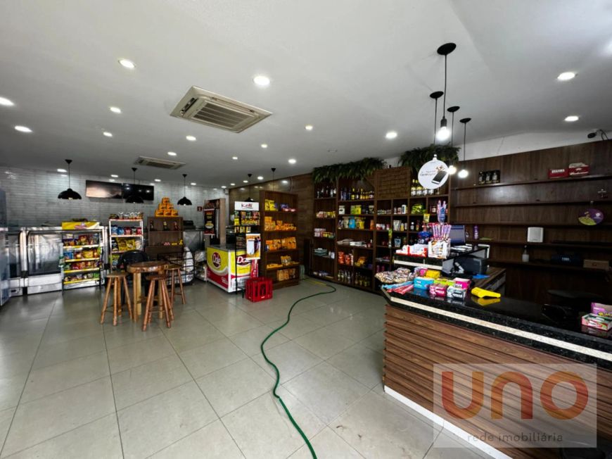 Imóvel comercial com 2 lojas para venda no bairro Vila Ipiranga em CG