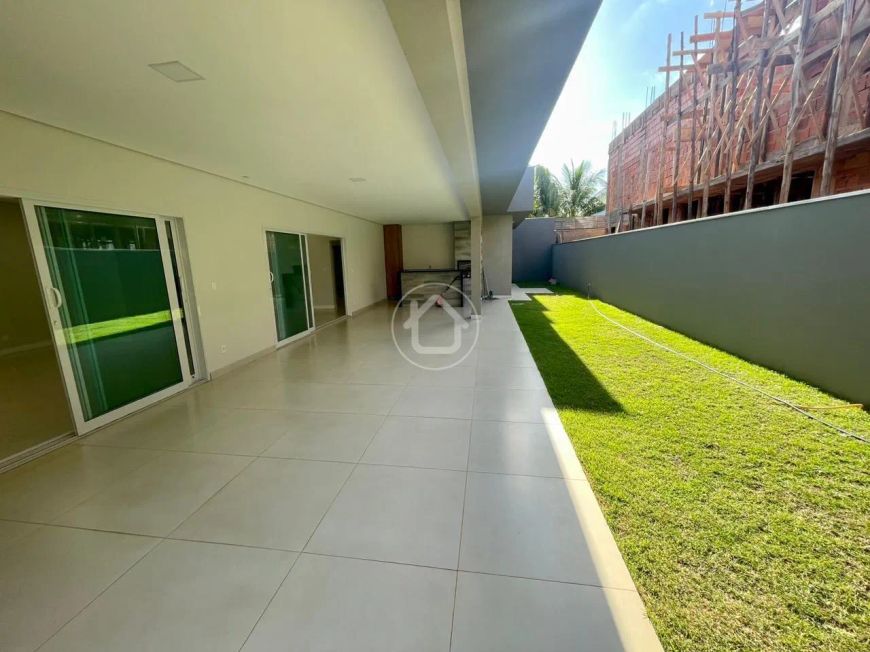 CASA TÉRREA EM CONDOMÍNIO FECHADO