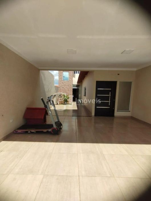 Casa à venda em Campo Grande-MS, bairro Panorama: 2 quartos, 1 suíte, 3 salas, 2 banheiros, 4 vagas
