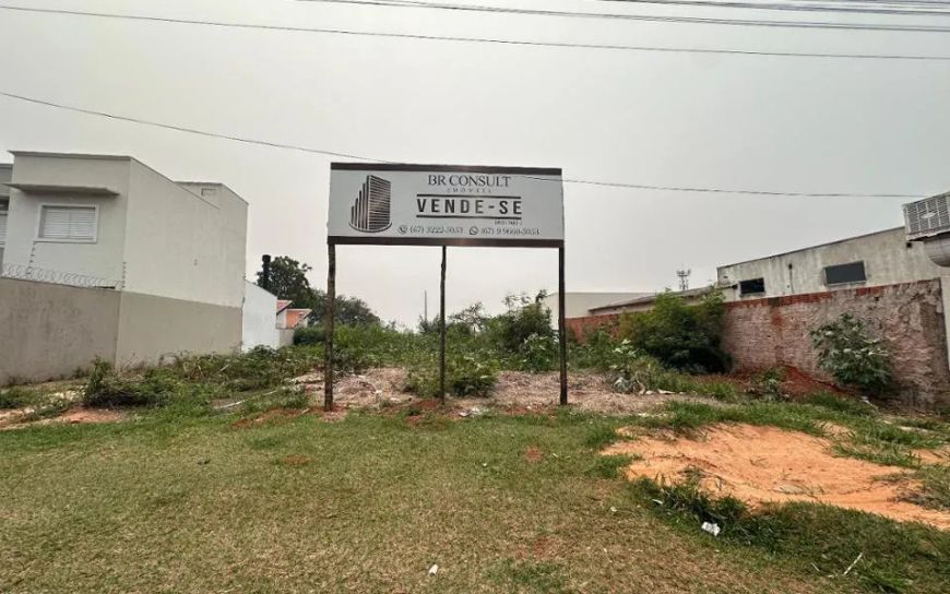 Campo Grande - Terreno Padrão - Jardim Montevidéu