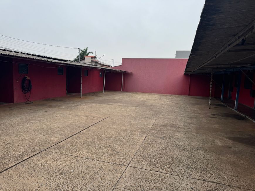 Hotel/Motel/Pousada para venda possui 694 metros quadrados