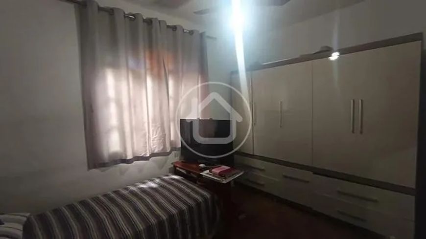 CASA COM OBRA TERRENO BEM LOCALIZADO
