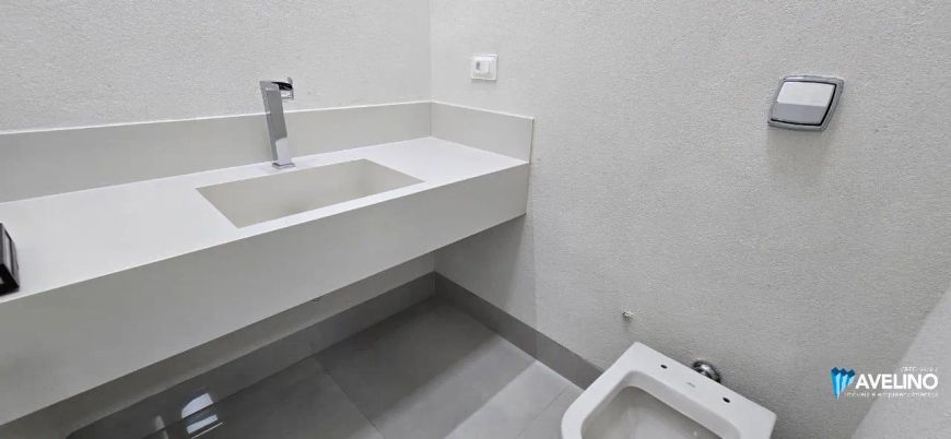 Belíssima casa com ótima localização