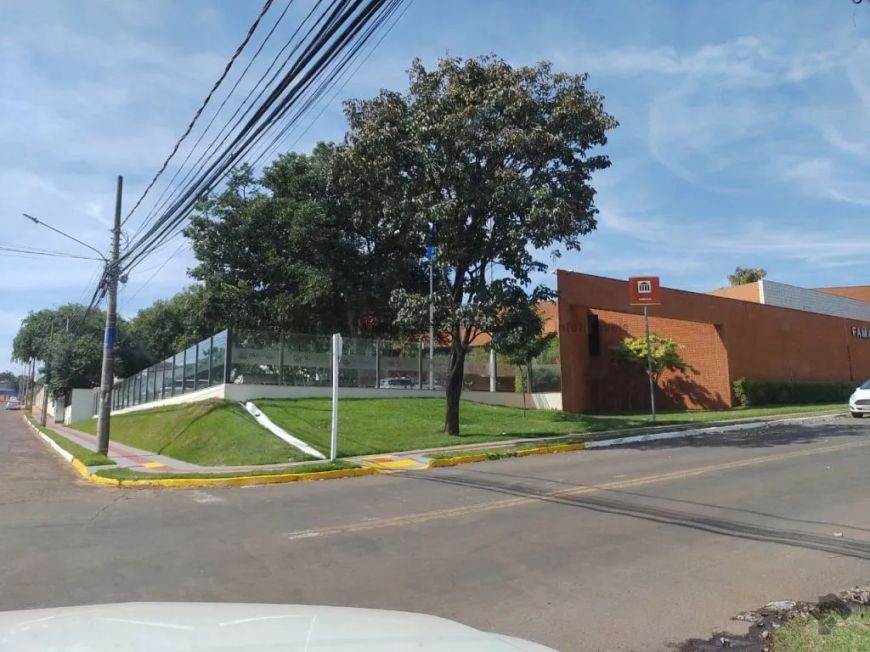 Clínica em Localização Nobre à Venda – Pronta para Médicos e Dentistas