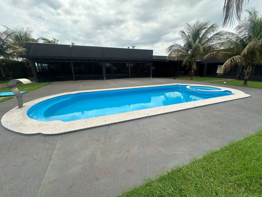 Imóvel para venda com 100000 metros quadrados com 6 quartos em Jardim Pênfigo - Campo Grande - MS